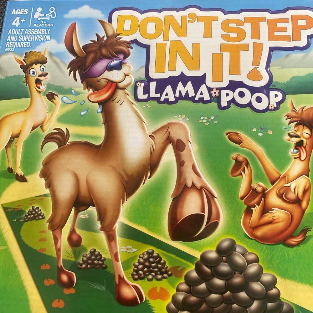 ⭐️Hasbro⭐️Don’t Step in it! Llama Poop